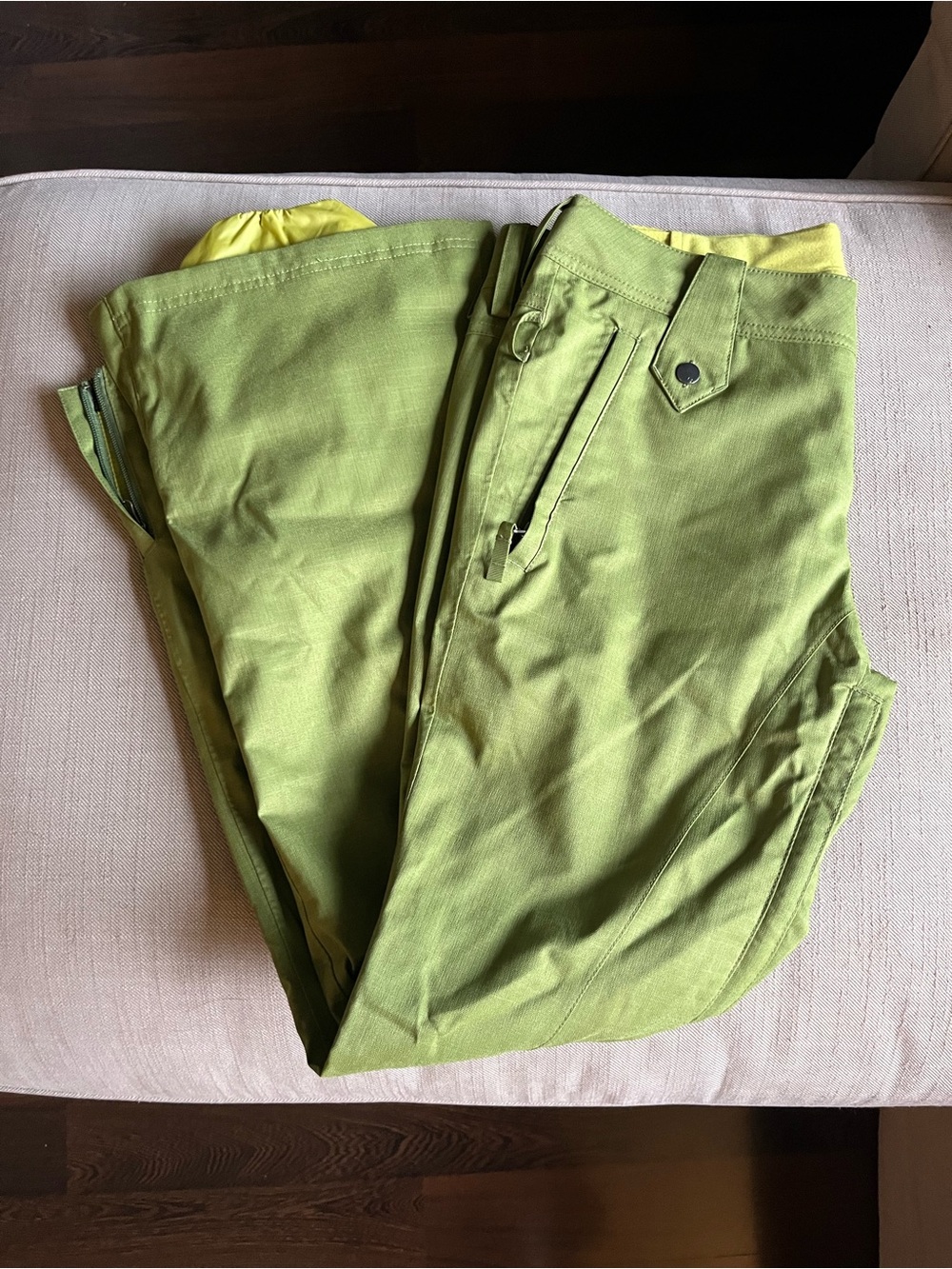 Burton Womens Lime Green Winter Snowboard and Ski Pants
